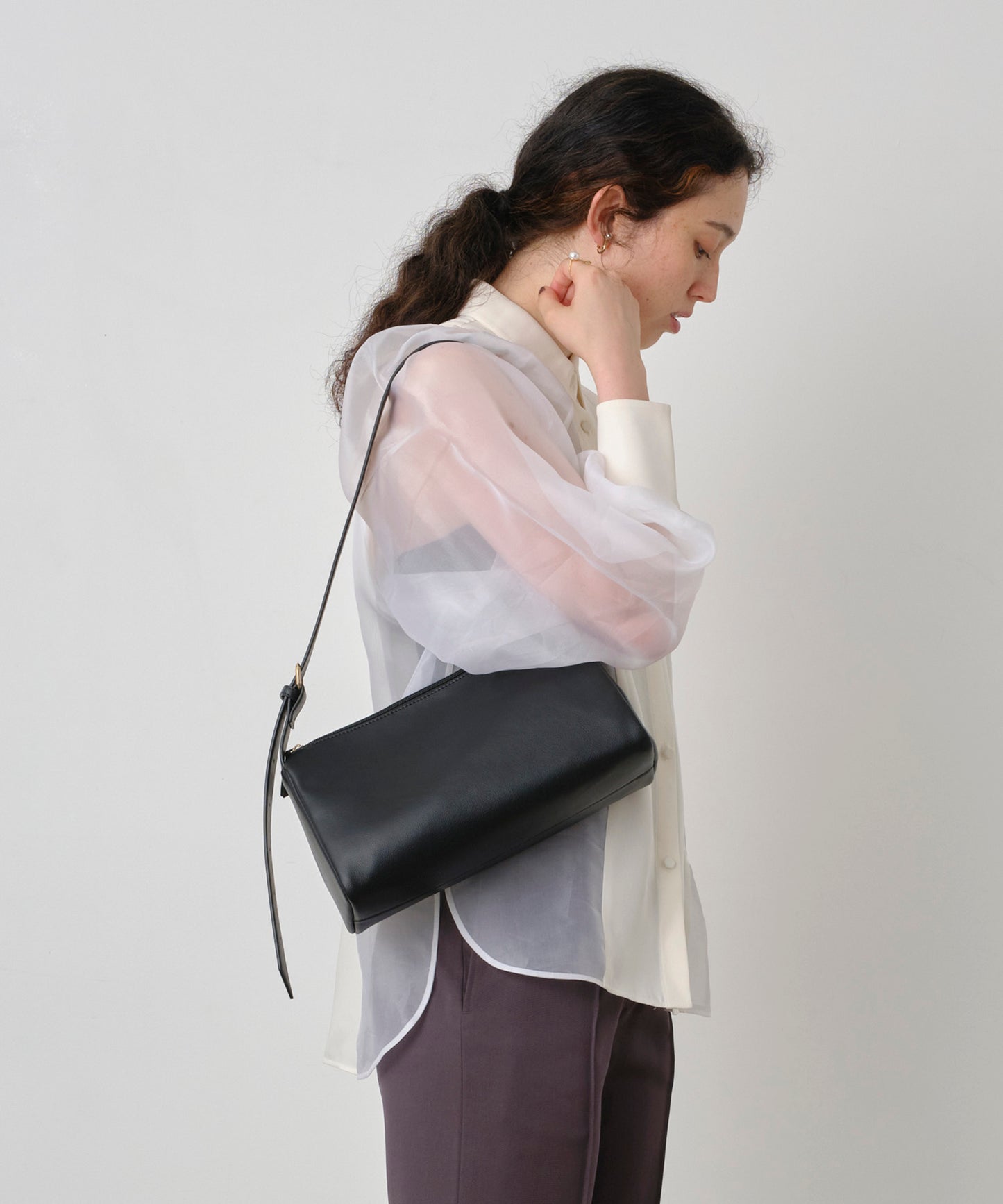 One -Handle Bag