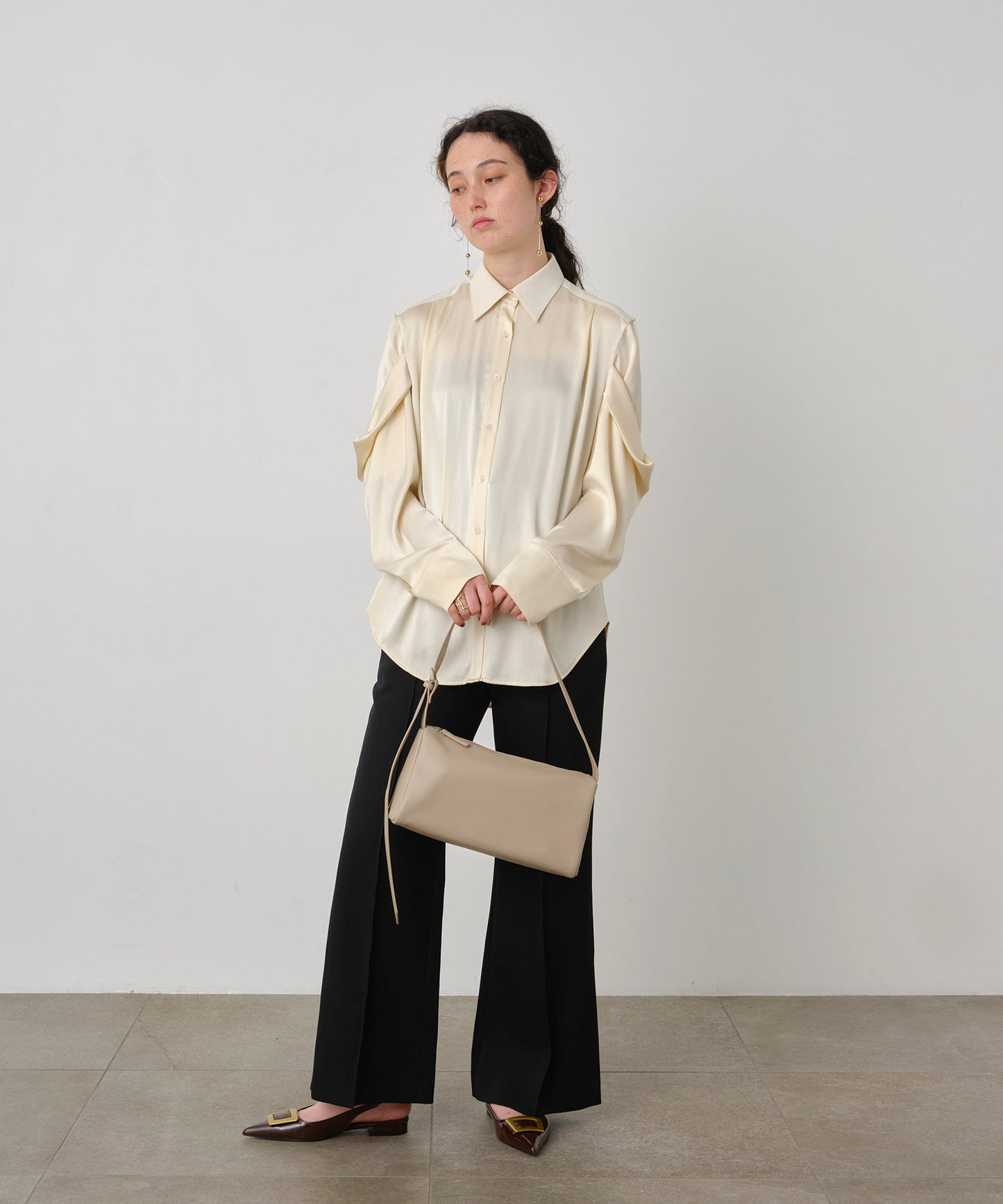 One -Handle Bag