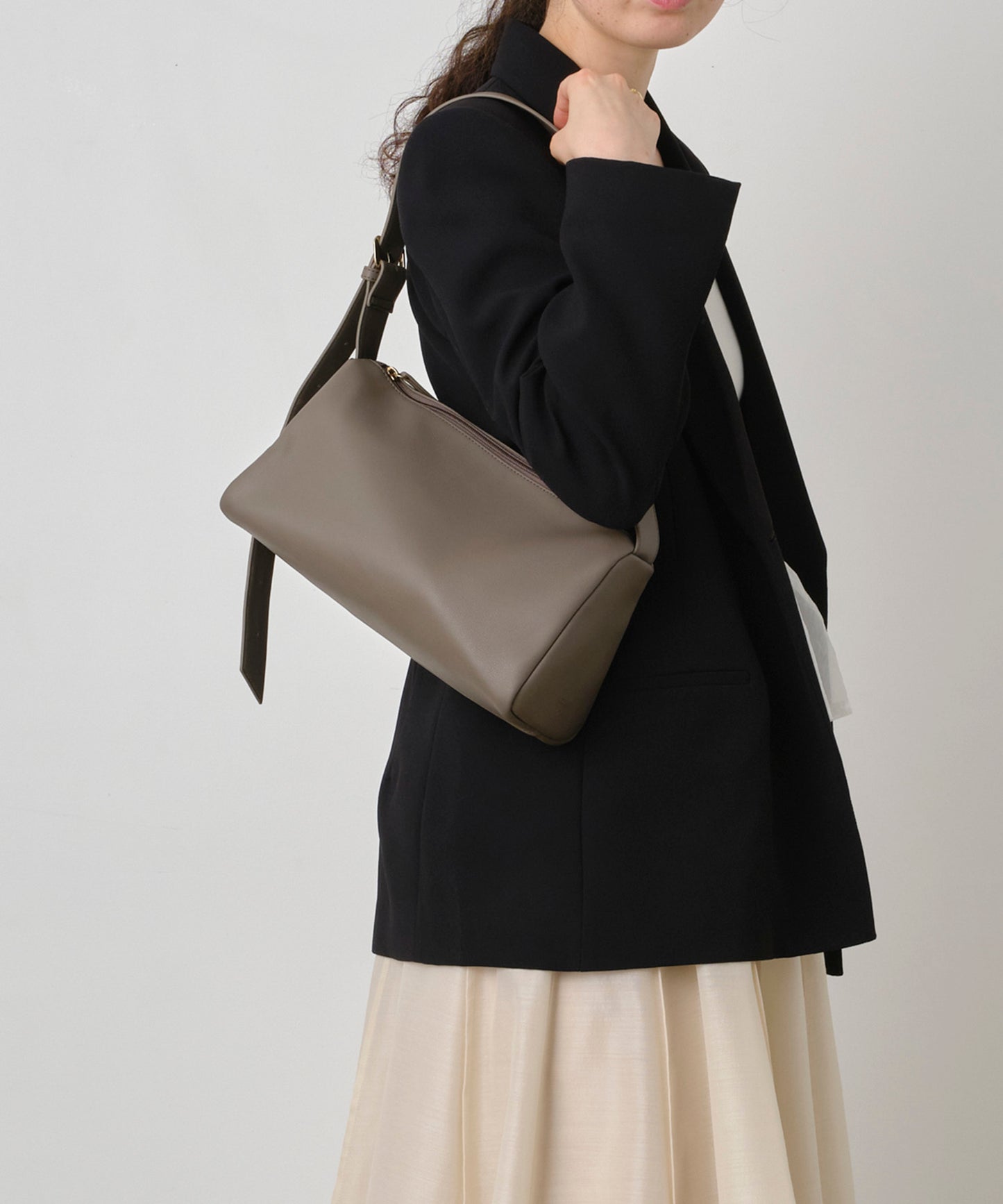 One -Handle Bag