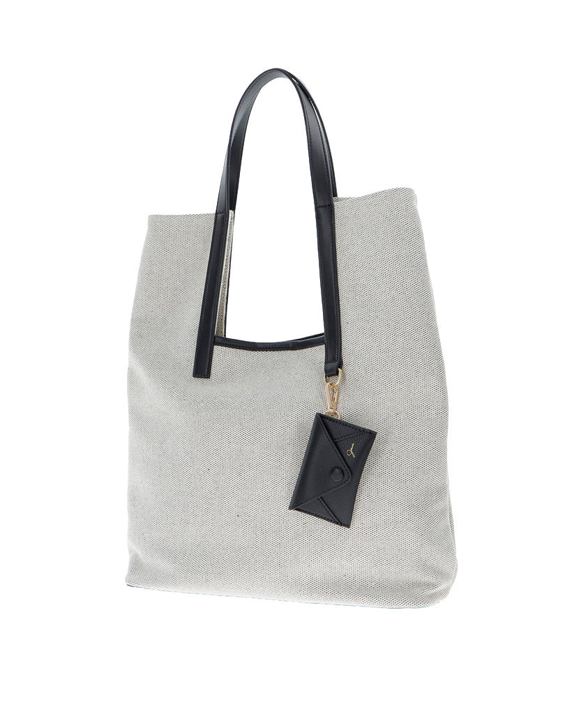 A-TOTE Canvas