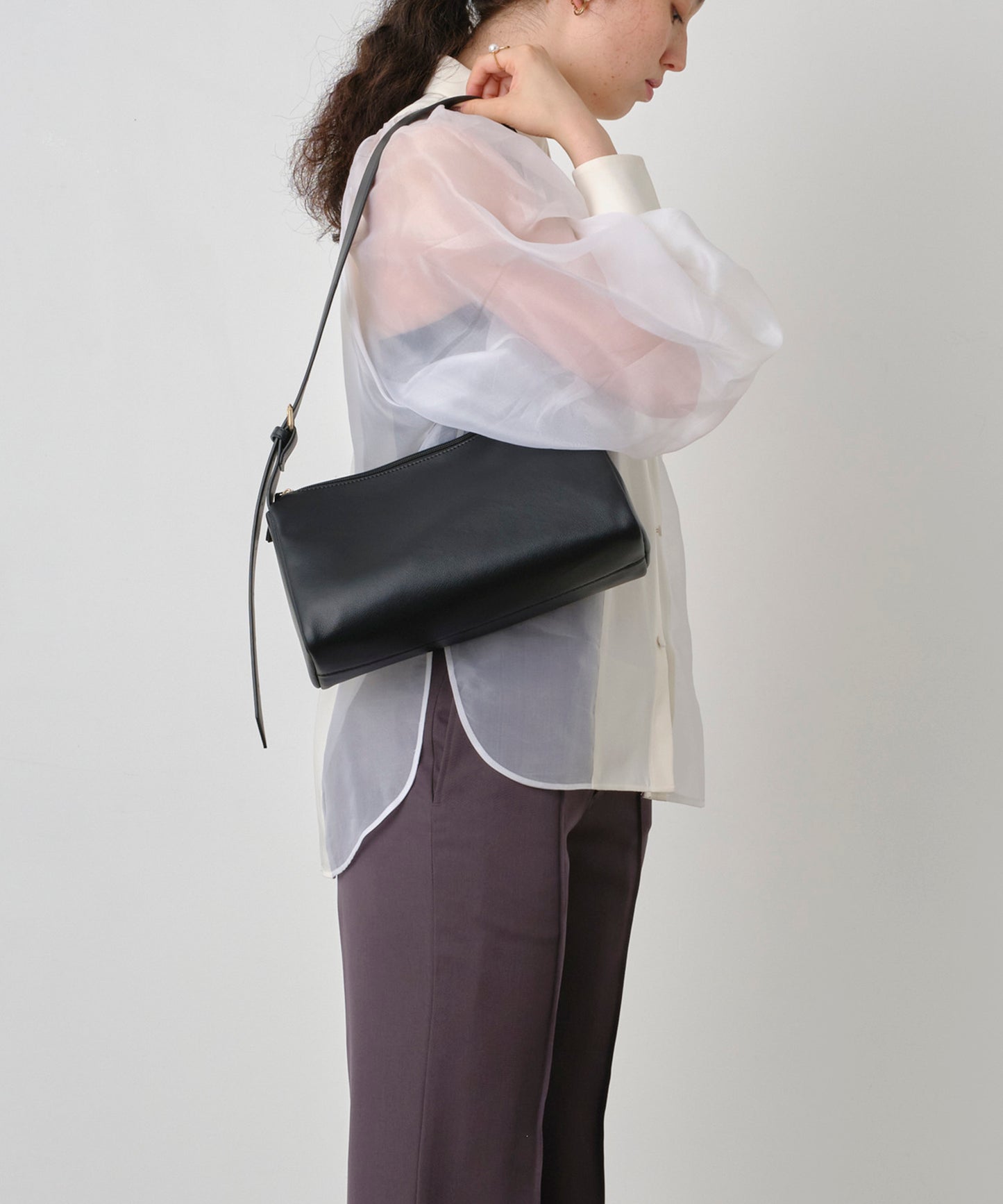 One -Handle Bag