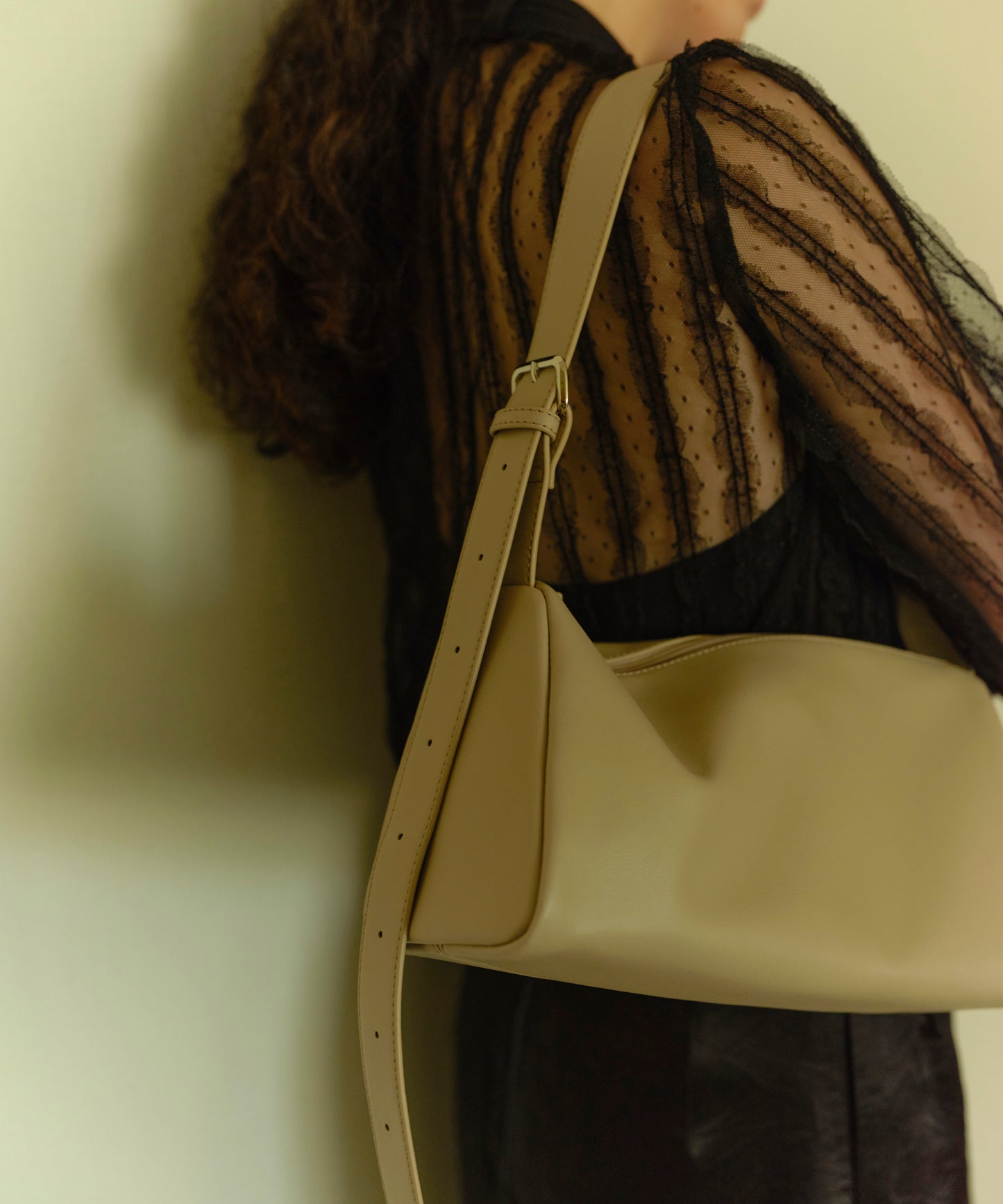 One -Handle Bag