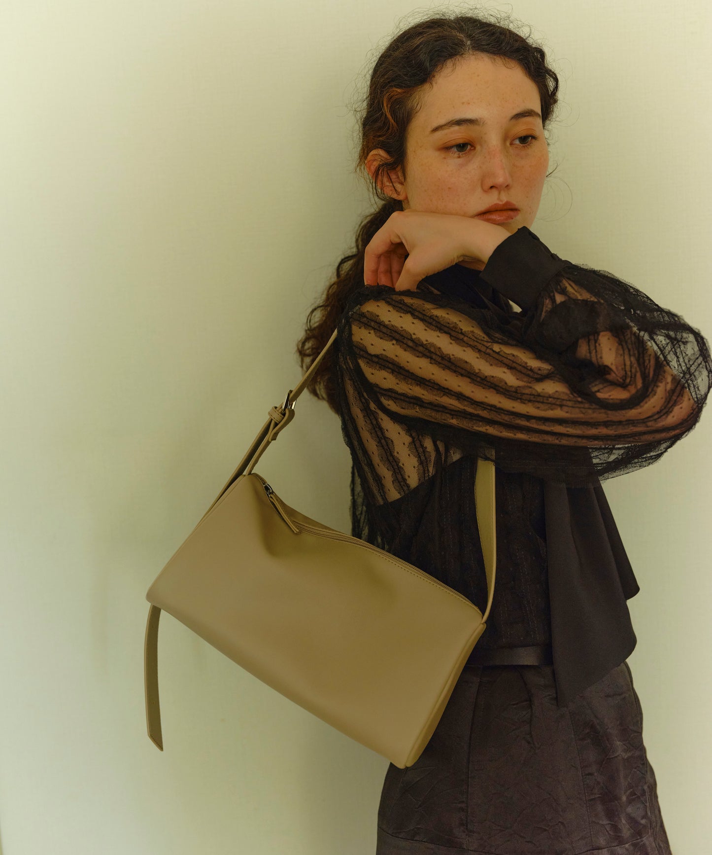 One -Handle Bag