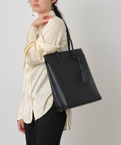 Square Tote