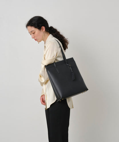 Square Tote