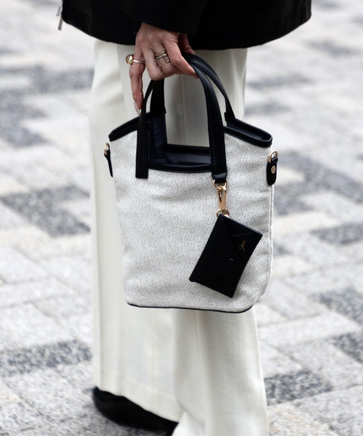 A-TOTE MINI Canvas