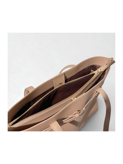 Belt Tote