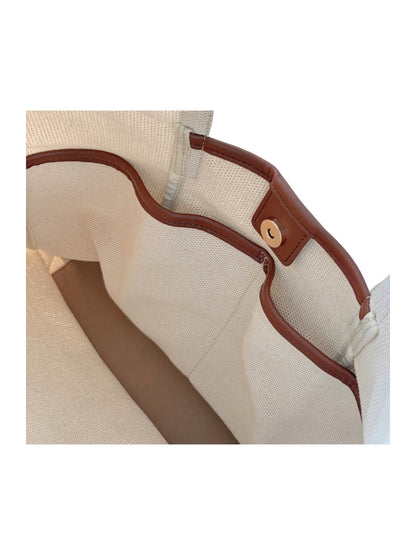 A-TOTE Canvas